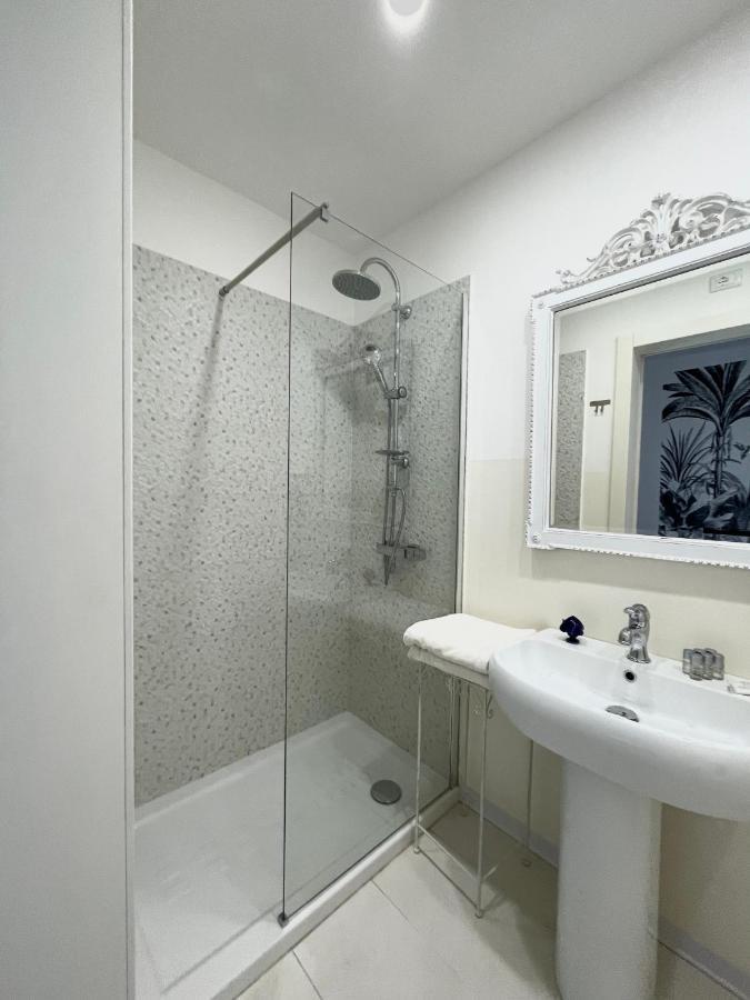 Tre Santi Bed and Breakfast Lecce Exterior foto